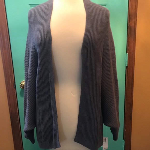 NWT Old Navy Sweater - Picture 3 of 15